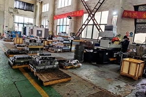 如何安全地使用折彎機(jī)夾模板？